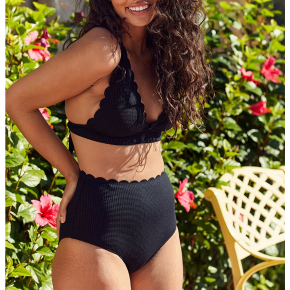 Women's Aerie Aerie Waffle Scalloped Bikini set Black Size M - Picture 1 of 12